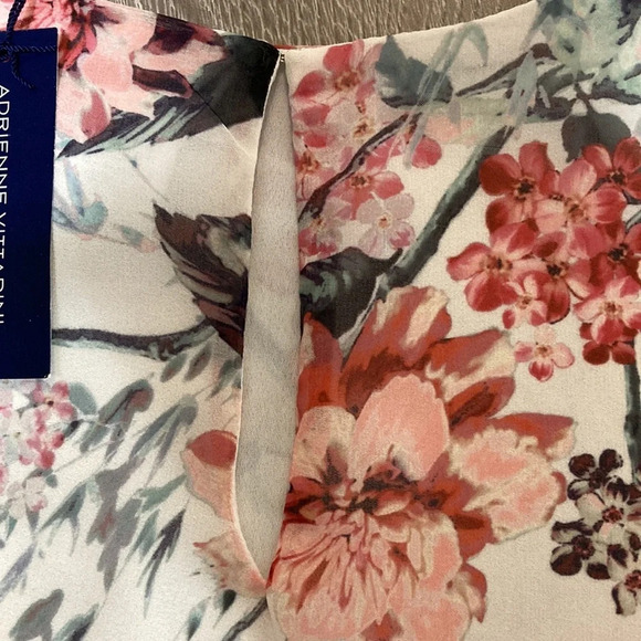 Adrienne Vittadini Floral Short Sleeve Blouse M - Picture 14 of 15